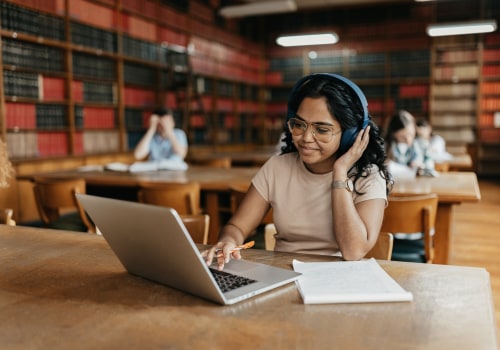 Exploring Online Learning Platforms and Tools for Effective Teaching